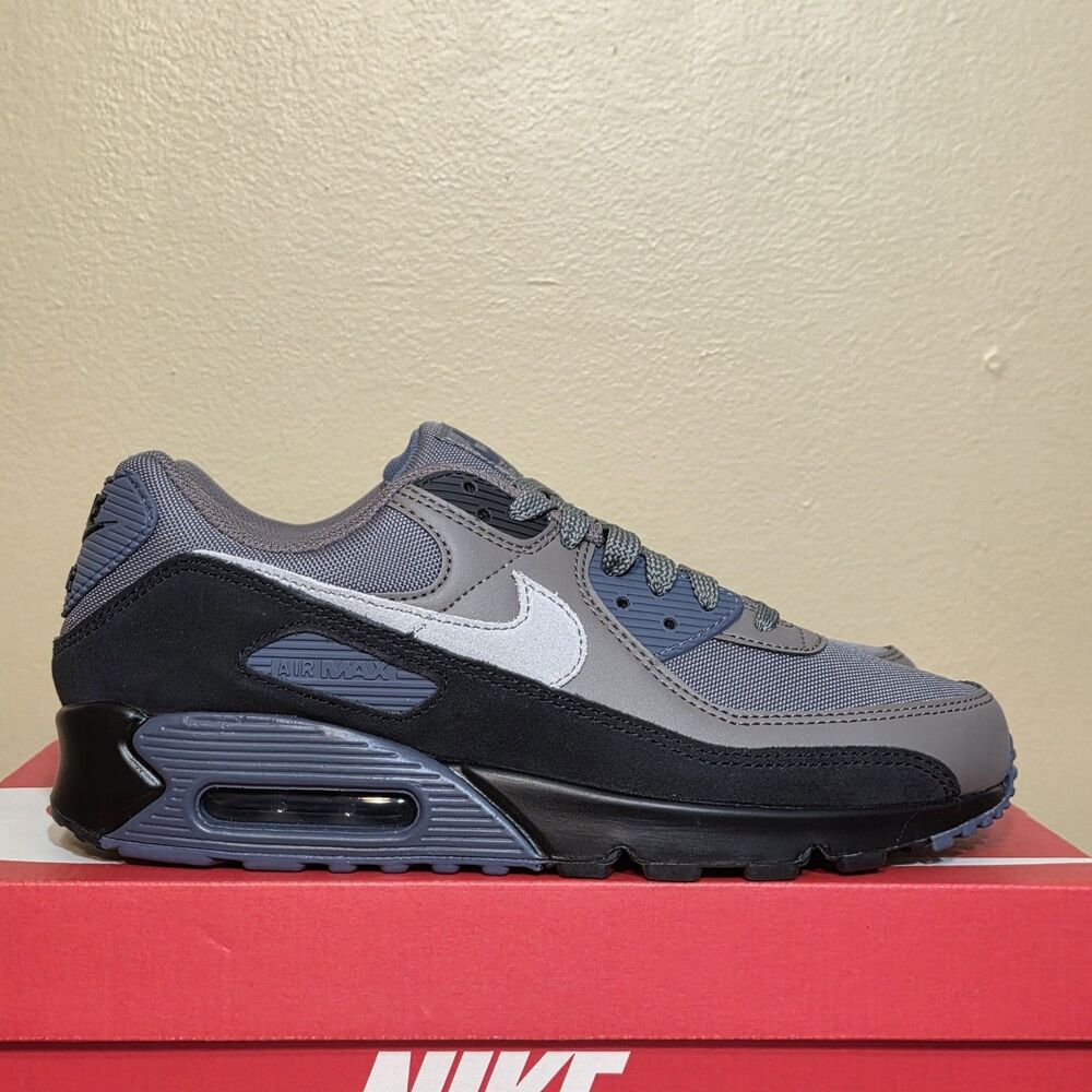 Nike Air Max 90 Smoke Grey Diffused Blue IB6392-001 Men's Size 9